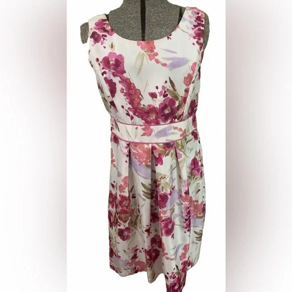 Studio I | Dresses | Floral Fit And Flare Kneelength Dress Size For Wedding Guest Party Church | Poshmark Studio I | Dresses | Floral Fit And Flare Kneelength Dress Size For Wedding Guest Party Church | Poshmark